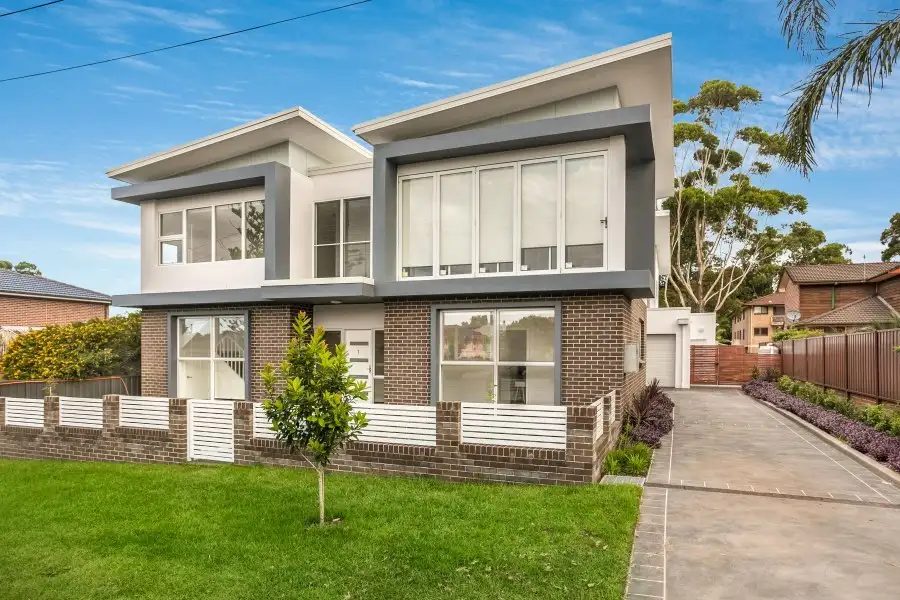 Main view of Homely townhouse listing, 1/11 Coolgardie Street, East Corrimal NSW 2518