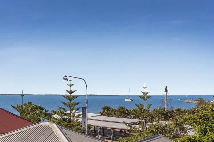 6/427 Esplanade, Manly QLD 4179