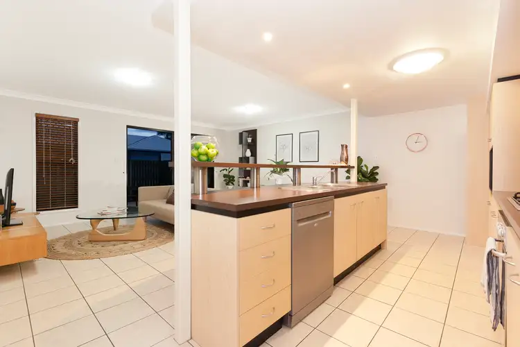 Second view of Homely townhouse listing, 4/24 Arthur Terrace, Red Hill QLD 4059