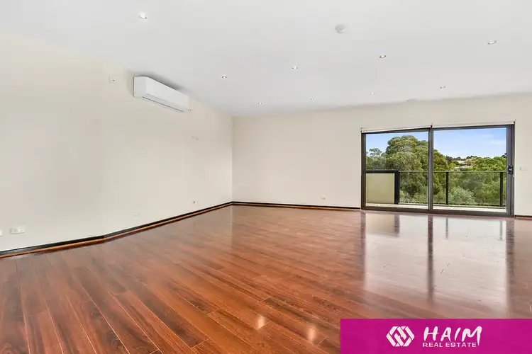 Fifth view of Homely house listing, 10 Fitzjohns Drive, Bundoora VIC 3083