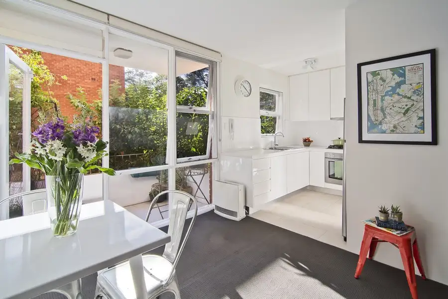 Main view of Homely unit listing, 2/168 Falcon Street, Crows Nest NSW 2065