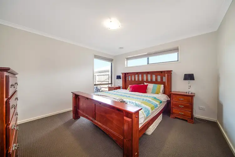 Fifth view of Homely house listing, 7 Kayanite Way, Officer VIC 3809