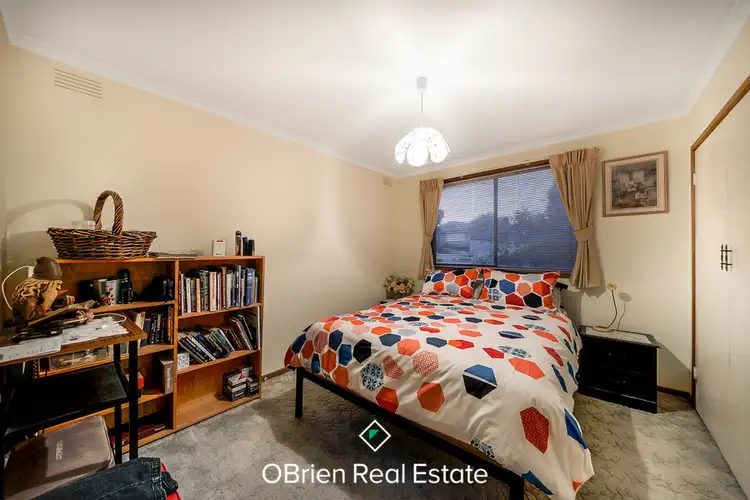 Fifth view of Homely house listing, 2 Aldridge Street, Endeavour Hills VIC 3802
