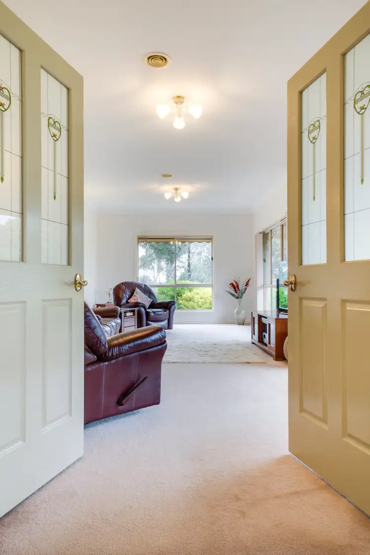 Sixth view of Homely house listing, 2 Hammond Circuit, Bacchus Marsh VIC 3340