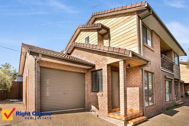 Main view of Homely townhouse listing, 1/85 Addison Avenue, Lake Illawarra NSW 2528