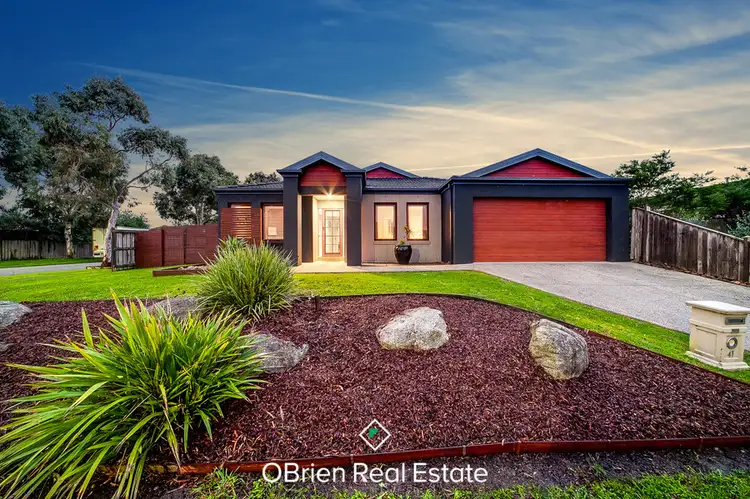41 Jamieson Way, Berwick VIC 3806