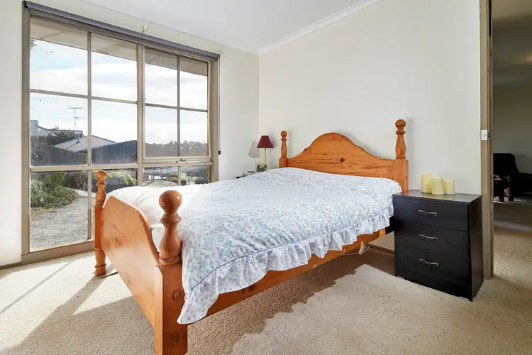 Fifth view of Homely house listing, 4/16 Hayes Drive, Warragul VIC 3820