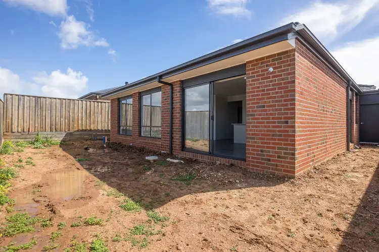 Fifth view of Homely unit listing, 1/16 Lone Pine Square, Bacchus Marsh VIC 3340