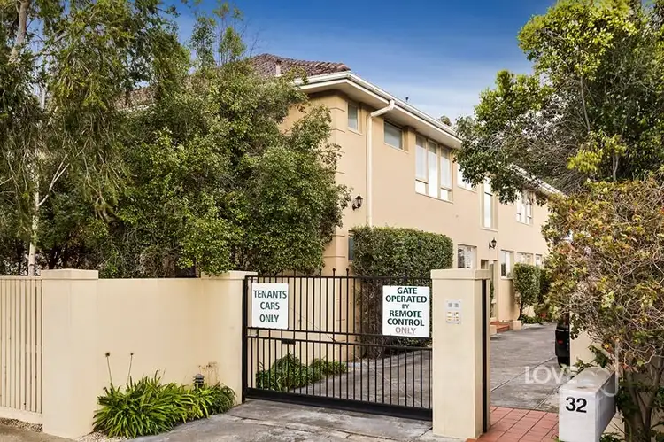 8/32 Gooch Street, Thornbury VIC 3071