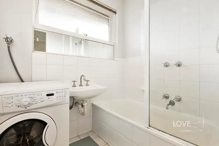 Fifth view of Homely apartment listing, 8/32 Gooch Street, Thornbury VIC 3071
