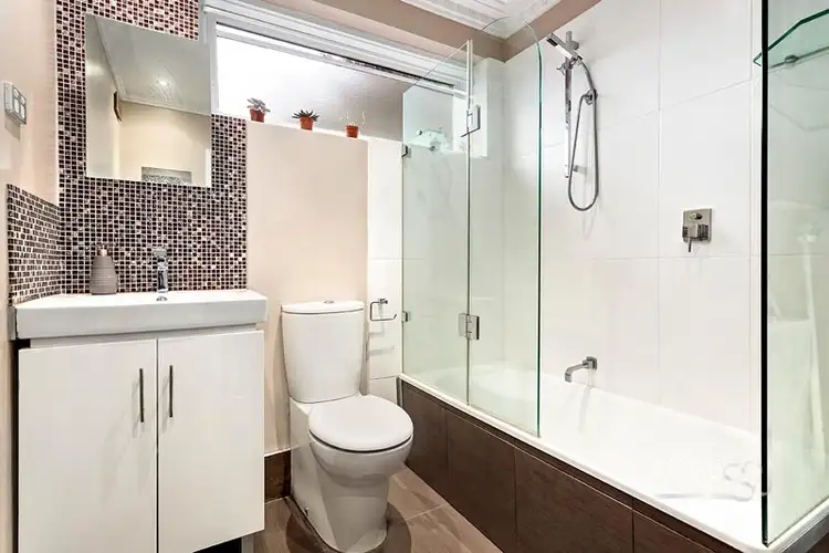 Fifth view of Homely unit listing, 8/144 Perry Street, Fairfield VIC 3078