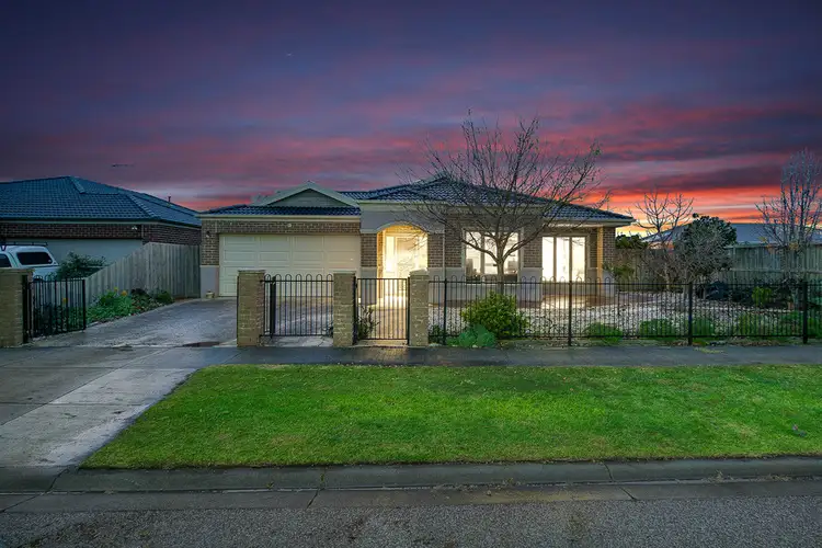Main view of Homely house listing, 19 Dunferline Crescent, Cranbourne VIC 3977