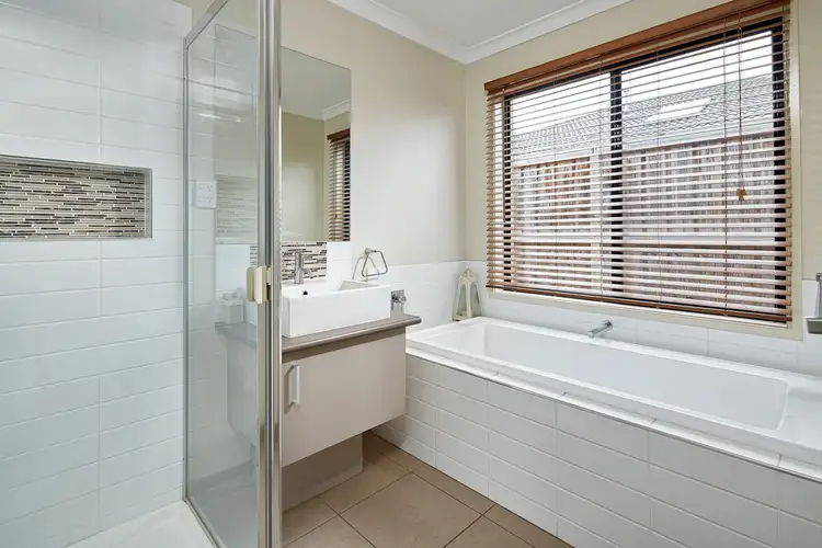 Fifth view of Homely house listing, 21 Villeneuve Drive, Trafalgar VIC 3824