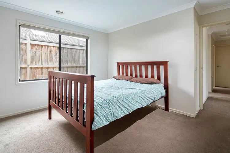 Sixth view of Homely house listing, 21 Villeneuve Drive, Trafalgar VIC 3824