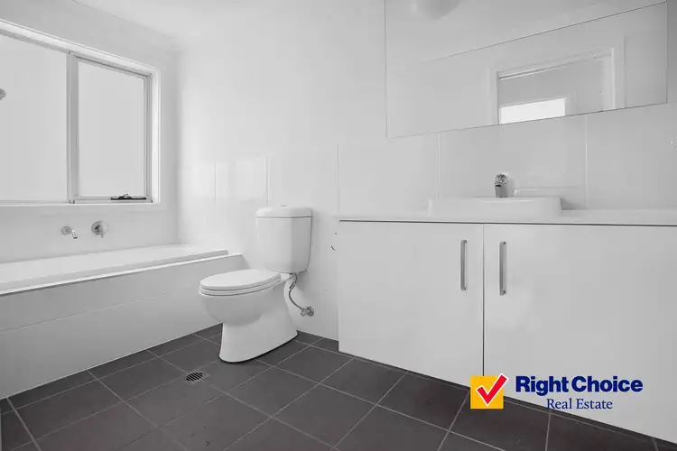 Fifth view of Homely villa listing, 2/33 Wattle Road, Flinders NSW 2529