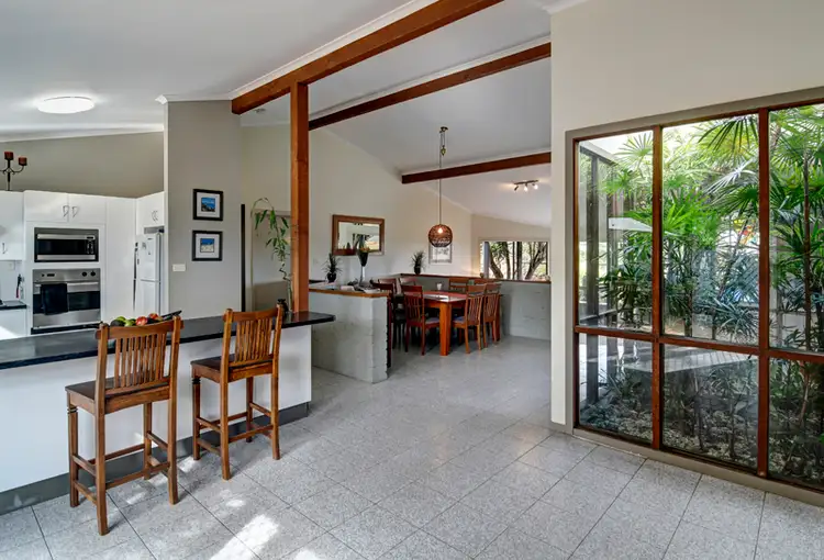 33 North Creek Road
