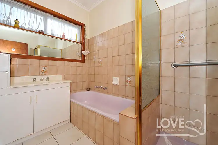 Fourth view of Homely house listing, 137 Edgars Road, Thomastown VIC 3074