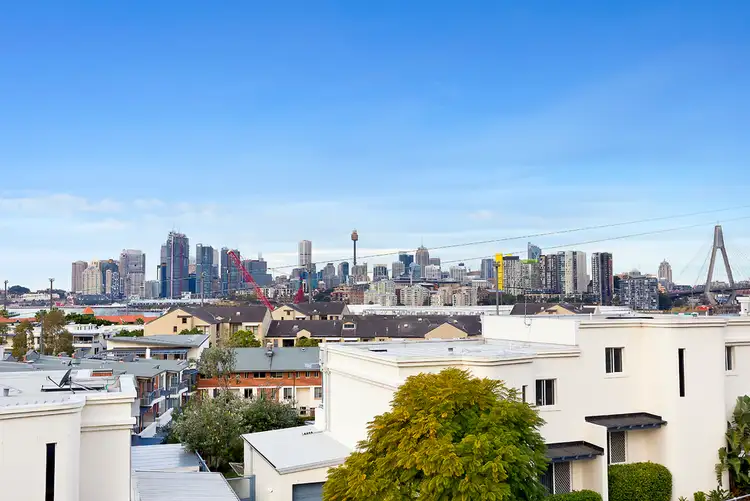 7 Reynolds Avenue, Rozelle NSW 2039