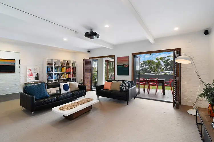 13 Rembrandt Drive, Merewether Heights NSW 2291