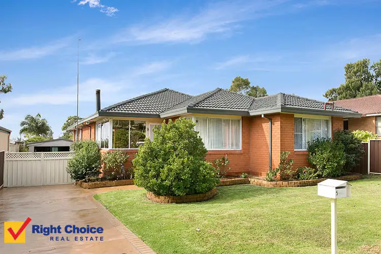 5 Macquarie Street, Albion Park NSW 2527