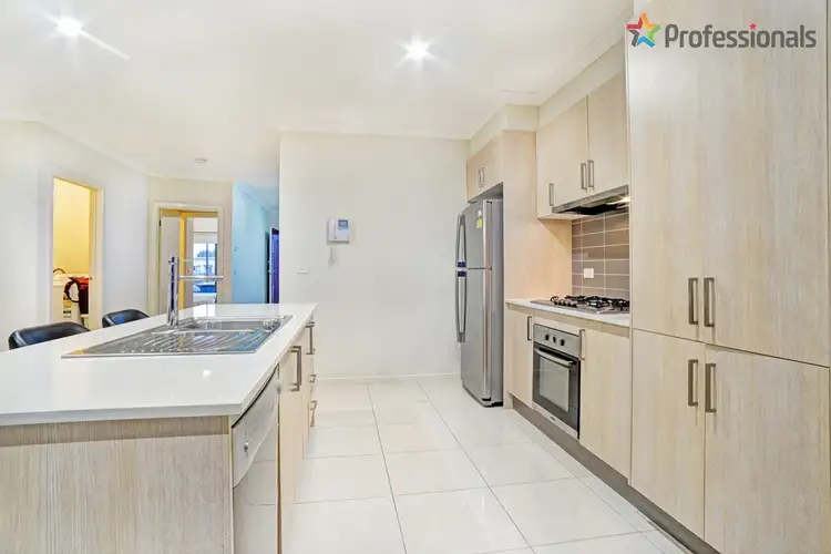 Fourth view of Homely house listing, 35 Leichhardt Avenue, Burnside Heights VIC 3023