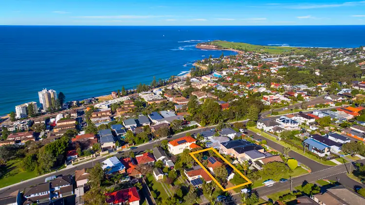 Third view of Homely house listing, 65 Idaline Street, Collaroy Plateau NSW 2097