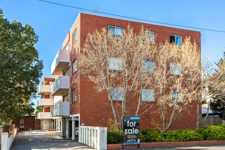 4/11 Nicholson Street, Footscray VIC 3011