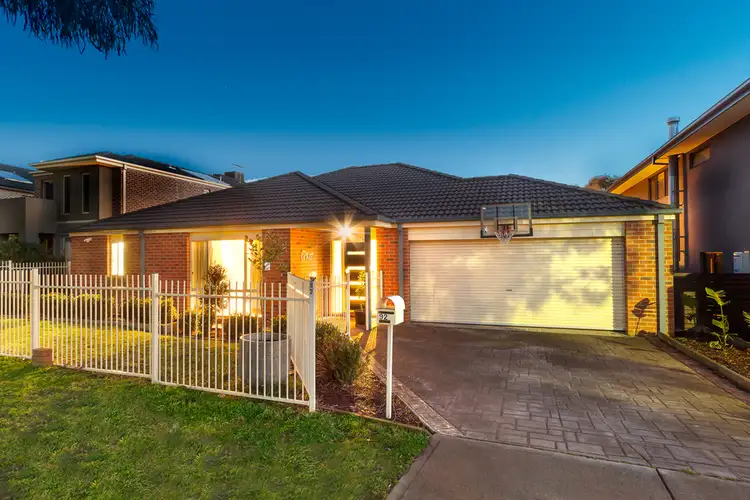 92 Marisa Crescent, Berwick VIC 3806