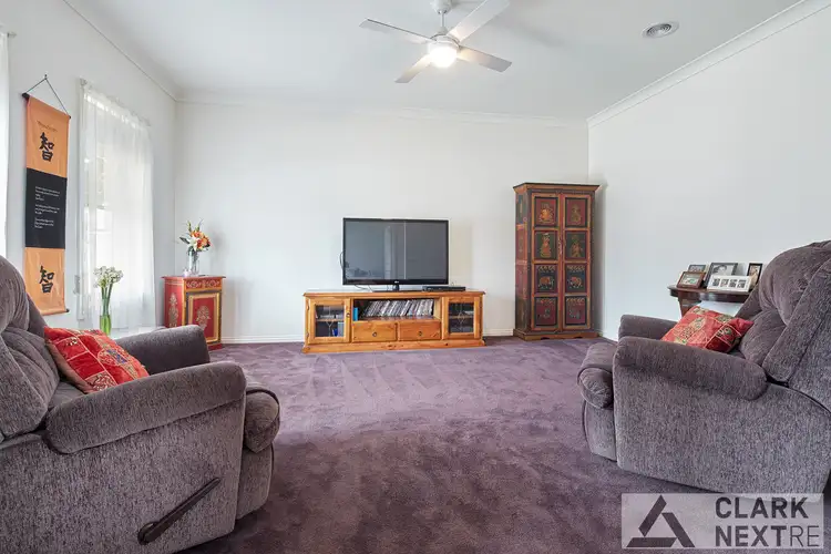 Fifth view of Homely house listing, 31 Valleyview Grove, Drouin VIC 3818