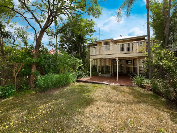 12 Norman Street, East Brisbane QLD 4169