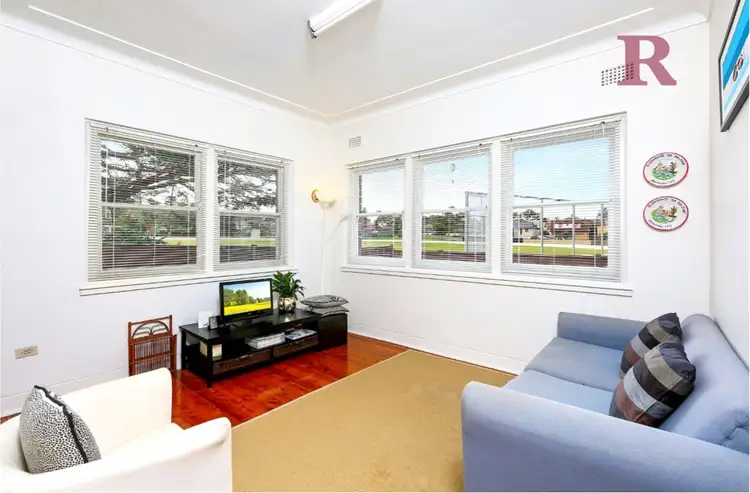 Fifth view of Homely house listing, 10 Gooroa Street, Carss Park NSW 2221