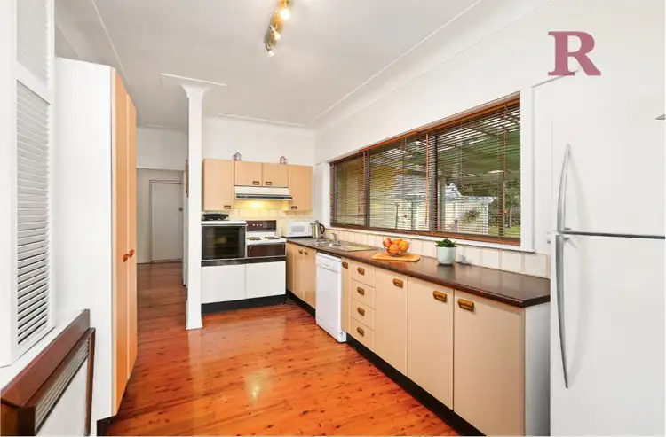 Sixth view of Homely house listing, 10 Gooroa Street, Carss Park NSW 2221