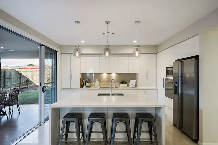 Fifth view of Homely house listing, 15 Webcke Crescent, Kleinton QLD 4352