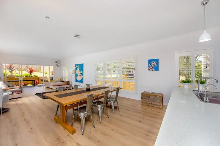 39 Curtis Street, Manly QLD 4179