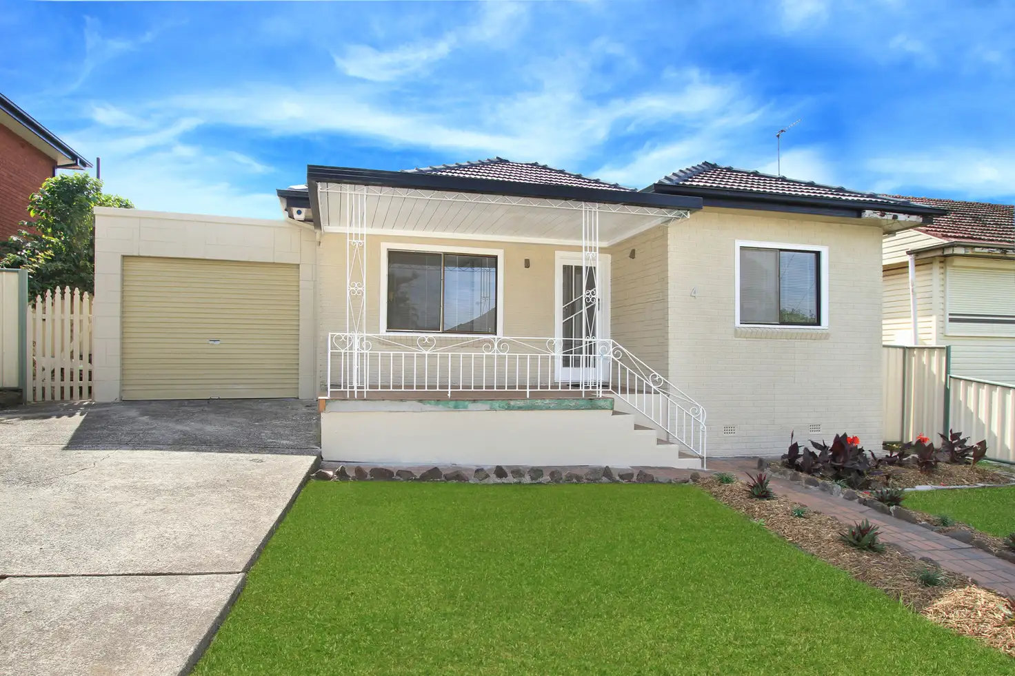Main view of Homely house listing, 4 Gordon Crescent, Lake Heights NSW 2502
