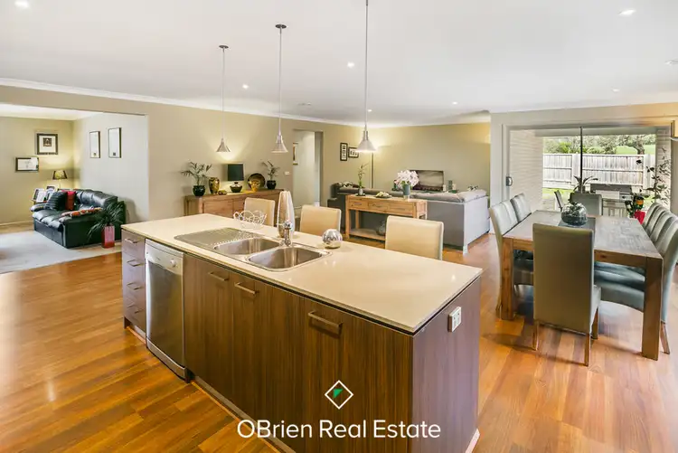 51 Warrego Circuit, Sandhurst VIC 3977