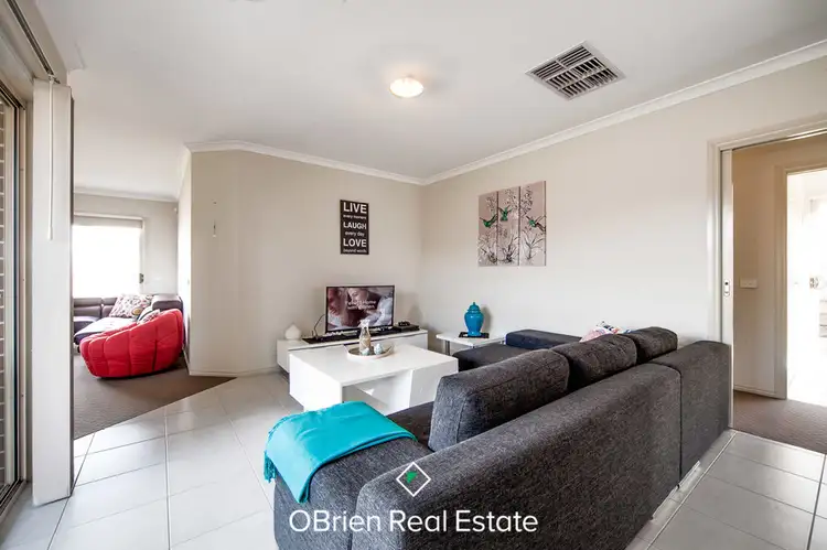 Fifth view of Homely house listing, 9 Charlbury Crescent, Cranbourne North VIC 3977