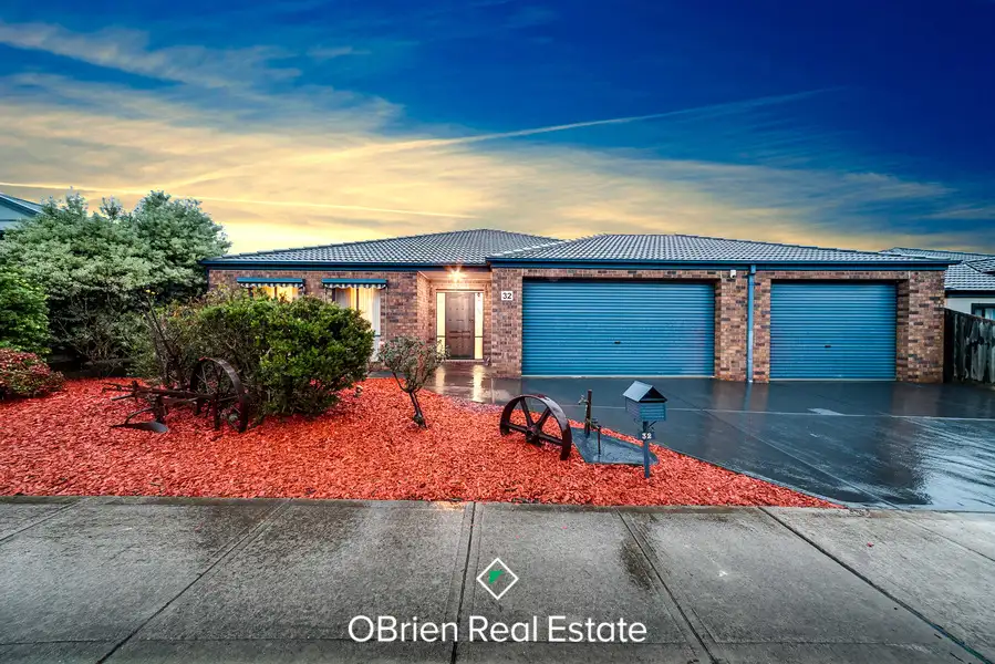 Main view of Homely house listing, 32 McGowan Drive, Skye VIC 3977