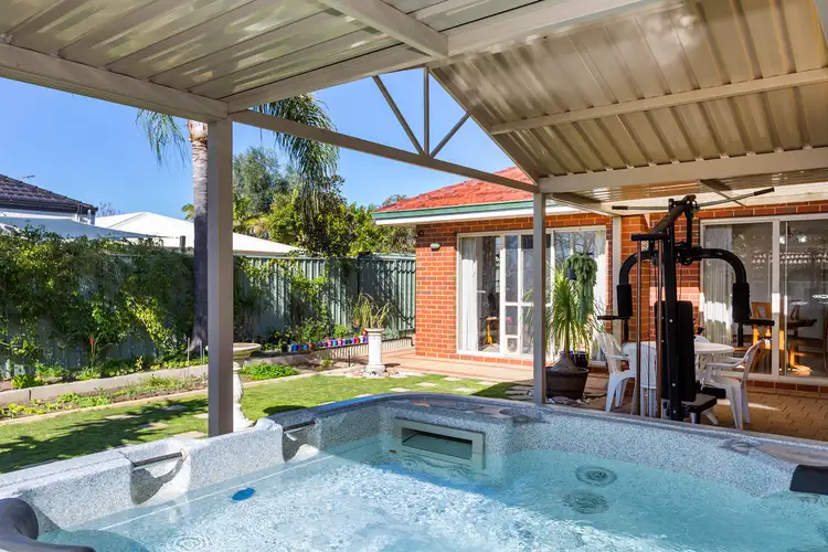 Fourth view of Homely house listing, 100 Welwyn Avenue, Salter Point WA 6152