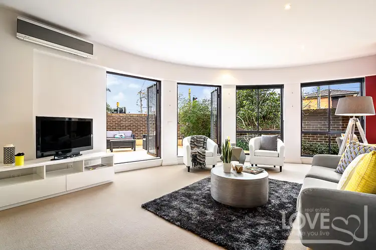 Second view of Homely apartment listing, 3/162 Westgarth Street, Northcote VIC 3070