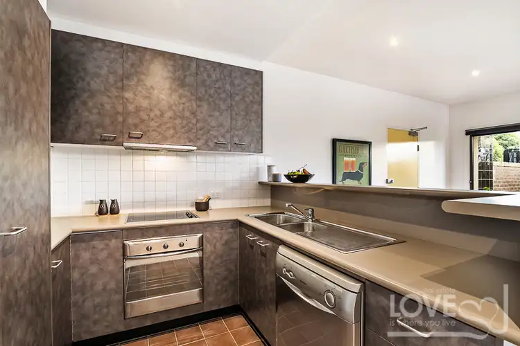 Fifth view of Homely apartment listing, 3/162 Westgarth Street, Northcote VIC 3070