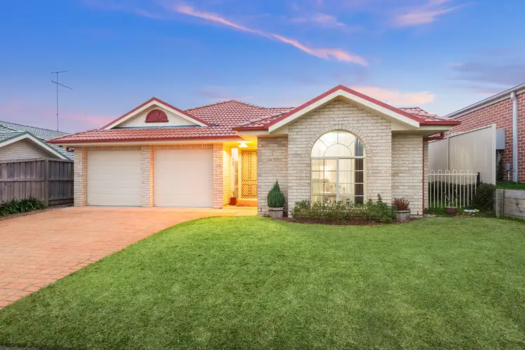 37 Honeyeater Crescent, Beaumont Hills NSW 2155