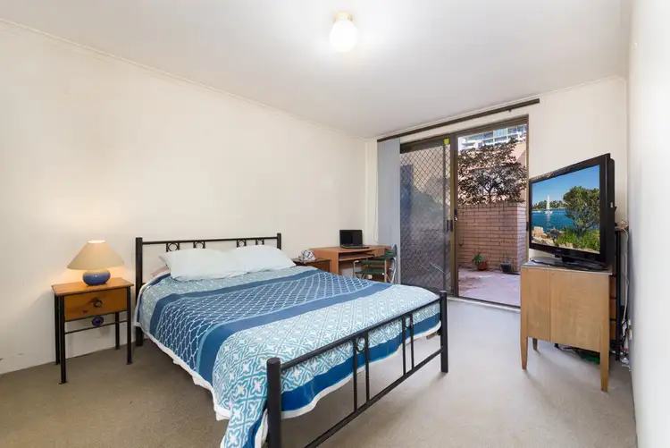 Fifth view of Homely apartment listing, 18/11-33 Maddison Street, Redfern NSW 2016