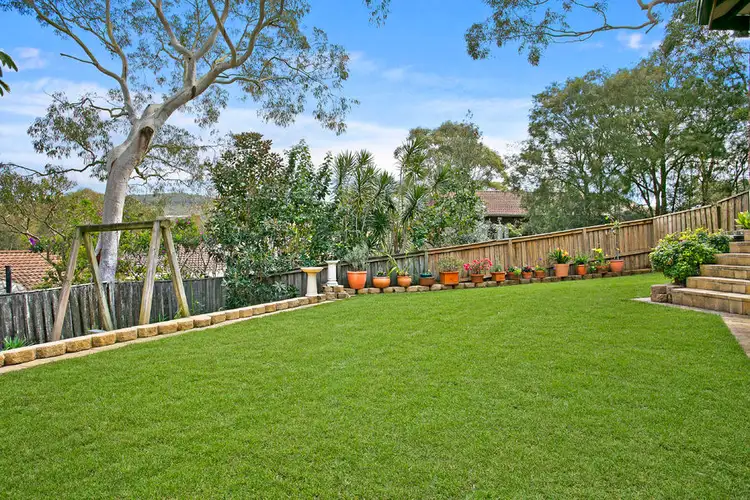 Fourth view of Homely house listing, 2 Alice Close, Wheeler Heights NSW 2097