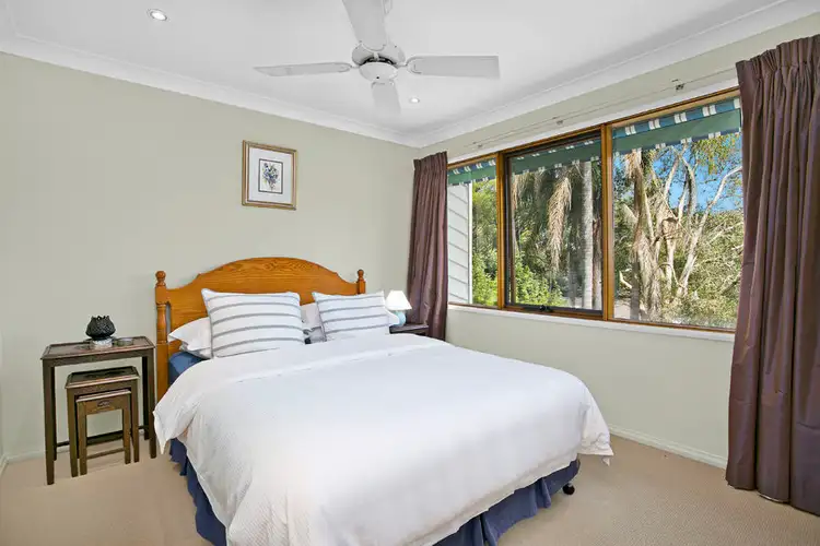 Sixth view of Homely house listing, 2 Alice Close, Wheeler Heights NSW 2097