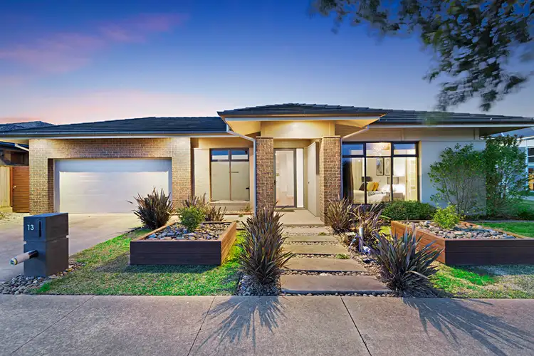 13 Leichhardt Court, Sandhurst VIC 3977