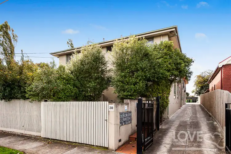 9/30 Kemp Street, Thornbury VIC 3071