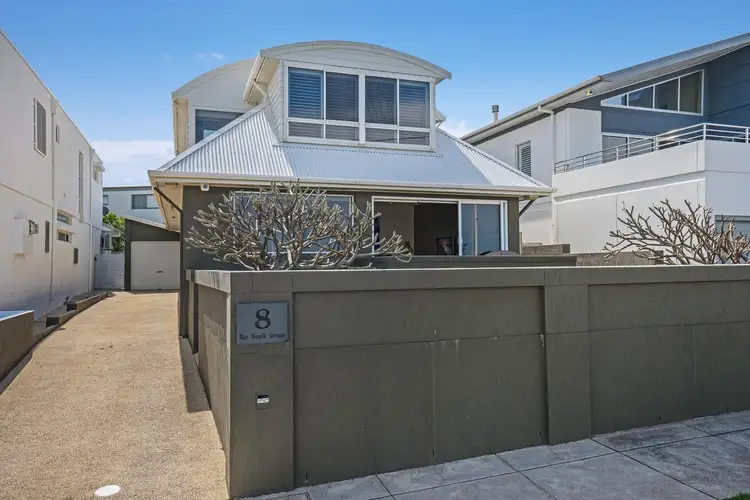 8 Bar Beach Avenue, Bar Beach NSW 2300