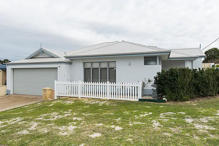 Second view of Homely house listing, 18 Victoria Street, Redcliffe WA 6104