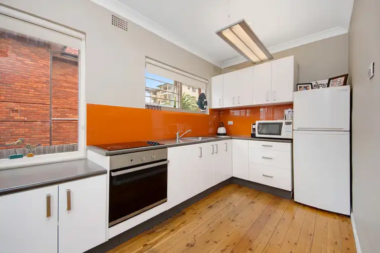 Third view of Homely apartment listing, 2/5 Wilbar Avenue, Cronulla NSW 2230